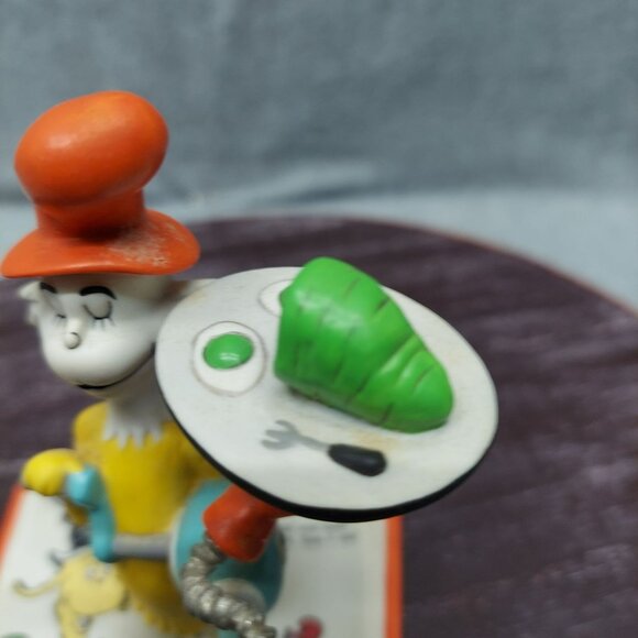 Dr. Seuss Cat In The Hat Figurine With Green Eggs & Ham Statue - Picture 4 of 9